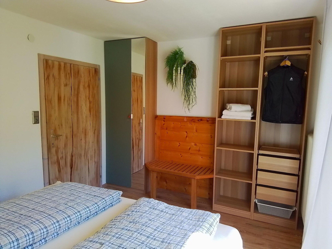 Bedroom 2, Voluminous Apartment near Ski Slopes in Maria Alm, Zell am See