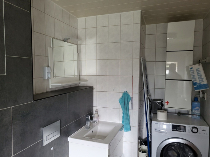Bathroom 3, Peaceful Apartment in Hüttenrode near Braunlage Ski Area, Harz