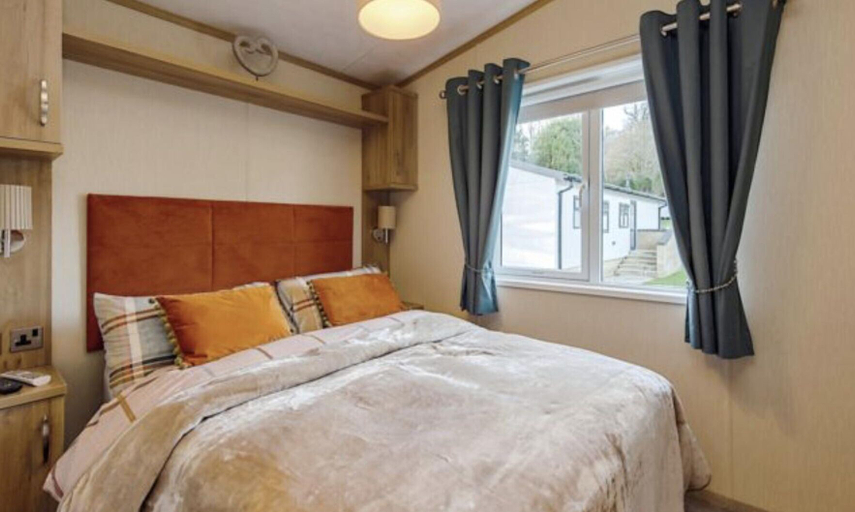 Bedroom, Immaculate 2-bed Lodge in Nr Mevagissey, Cornwall