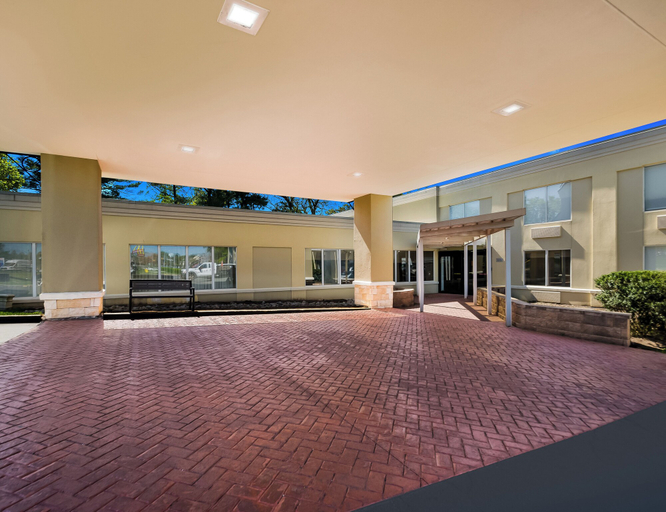 Exterior & Views 2, Comfort Inn Falls Church - Tysons Corner, Fairfax