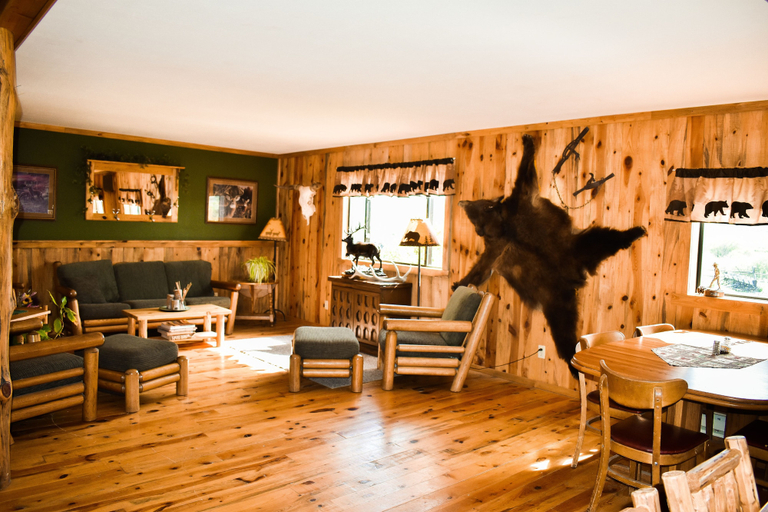 Others 4, Beartooth Basin Bunkhouse, Carbon