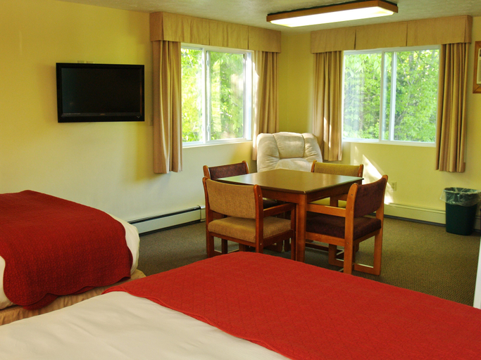 Bedroom 3, Wilson Lake Inn, Franklin