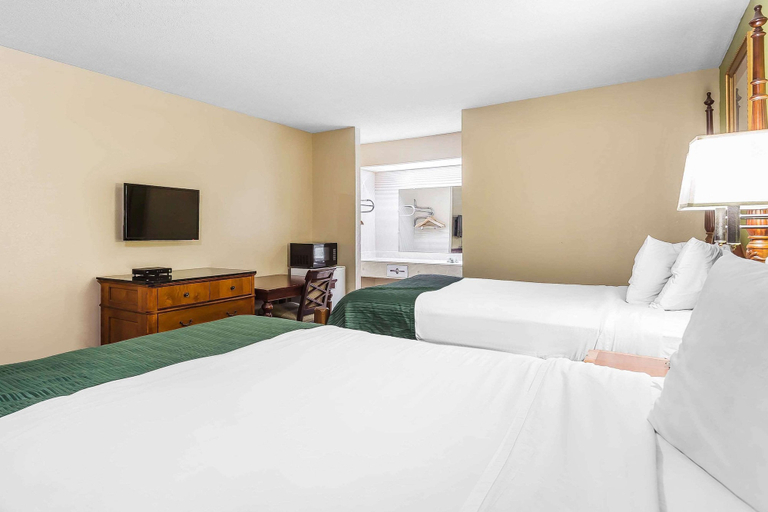 Bedroom 3, Rodeway Inn Augusta South, Richmond