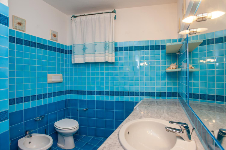 Bathroom 3, Galathee Sea View, Nuoro