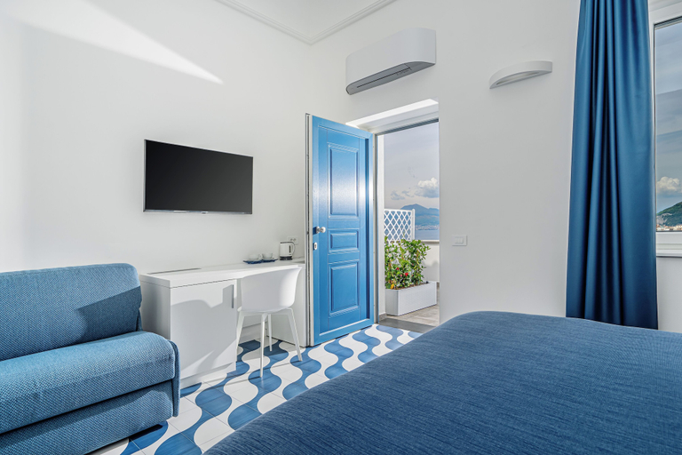 Bedroom 3, Villa Azzurra, Napoli