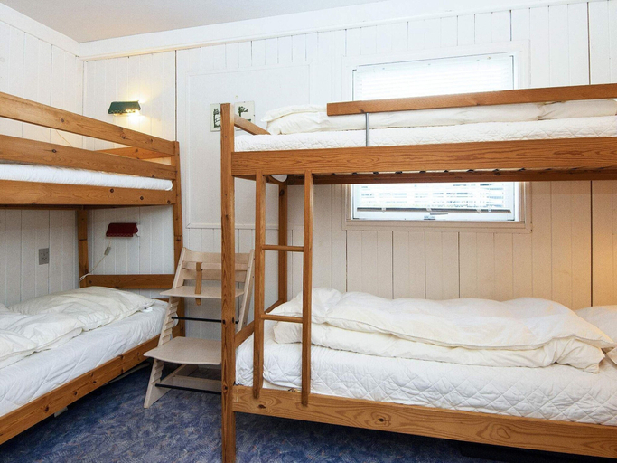 Bedroom 2, 4 Star Holiday Home in Lemvig, Lemvig