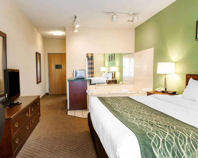 Bedroom 3, Comfort Inn Goshen, Elkhart
