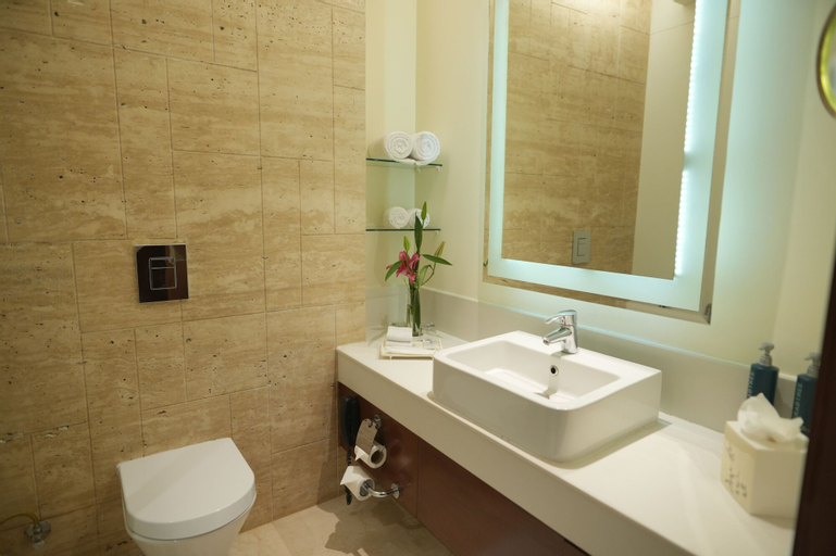 Bathroom 20