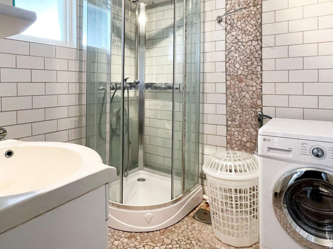 Bathroom, 6 Person Holiday Home in Kopingsvik, Borgholm