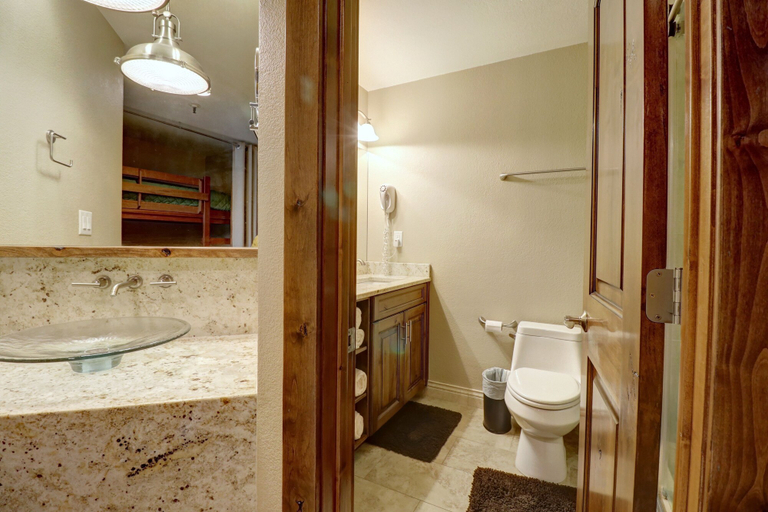 Bathroom 4, Tl411 Telemark Lodge Studio by RedAwning, Summit