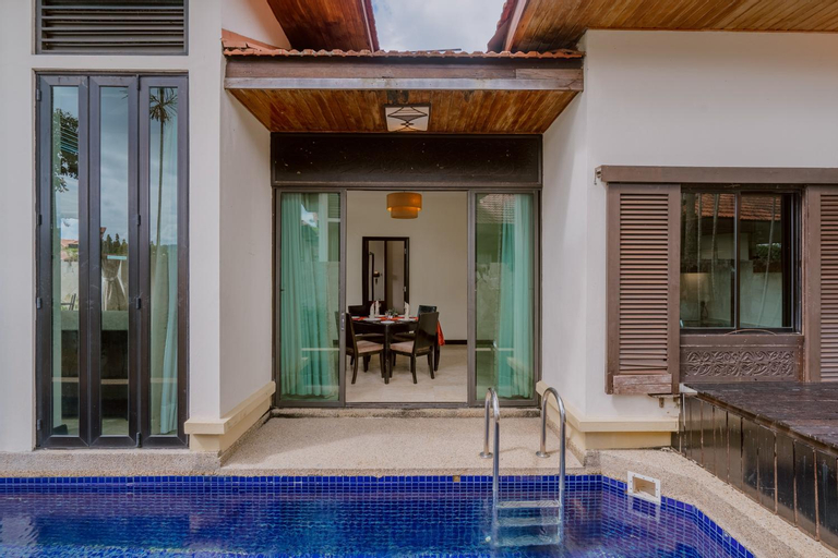 Swimming Pool 9