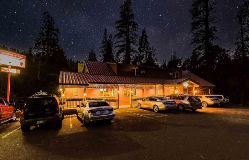 Others 5, Strawberry Inn, Tuolumne