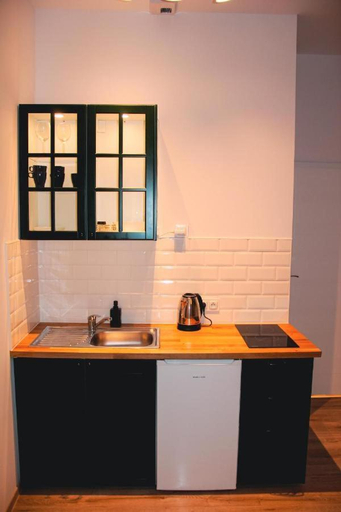 Others 4, Apartament Kattowitz, Będzin