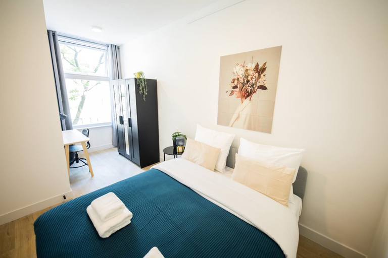 Bedroom 2, Alphabet 1BR Serviced Apartment -nb304/306-, Rotterdam
