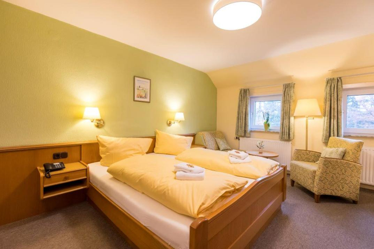 Bedroom 2, Brammers Landhotel Zum Wietzetal, Heidekreis