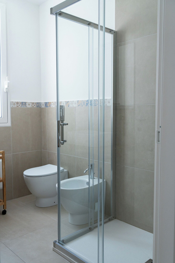 Bathroom 3, B&B Alba, Palermo