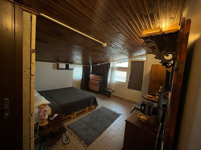 Bedroom 3, HOTEL BUDAPEST, Buca