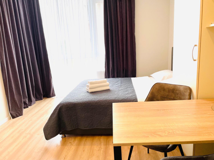 Others 5, Mira Apart-Hotel, Holosiïvs'kyi