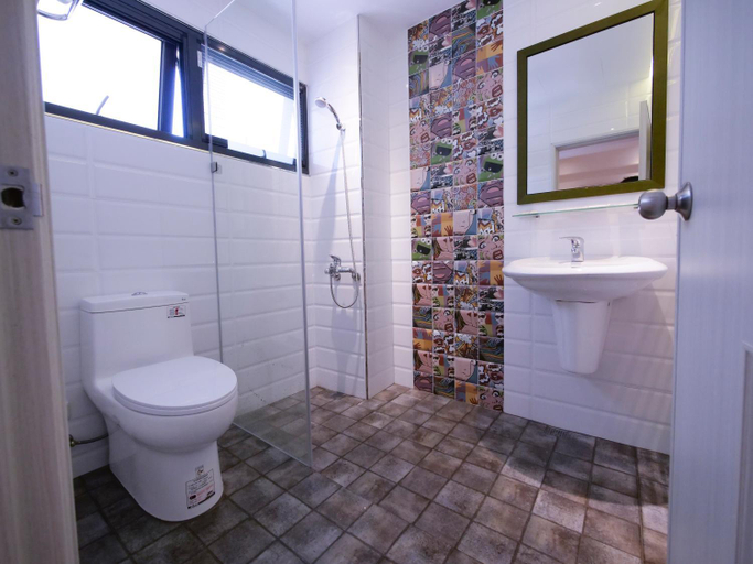 Bathroom 4, Missinn, Penghu