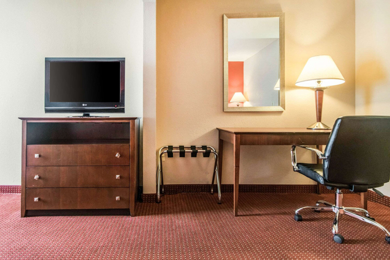 Others 4, Quality Inn & Suites Lawrenceburg, Dearborn