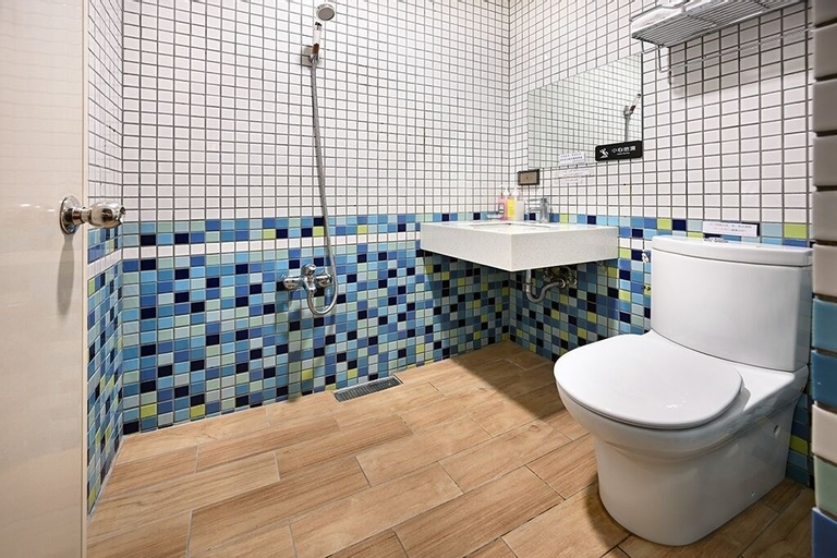 Bathroom 3