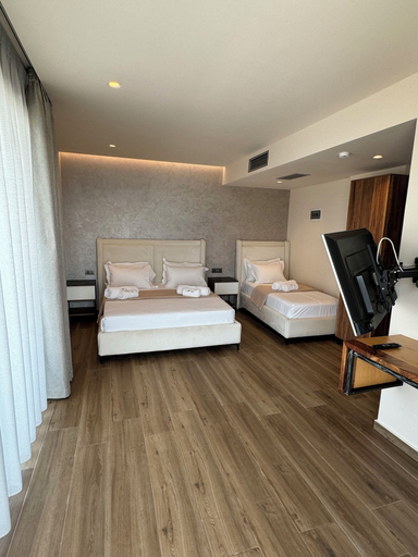 Bedroom 3, Hotel Utopia, Sarandës