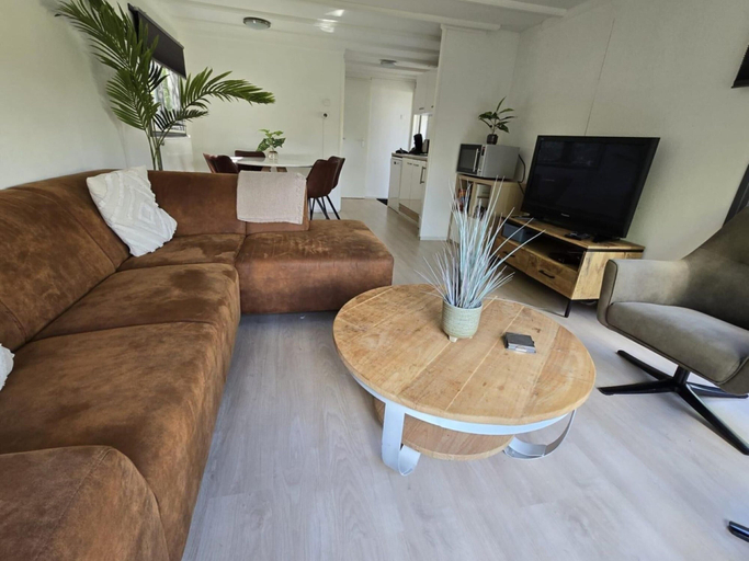 Living room 3, Home in the Dancing Forest, Barneveld