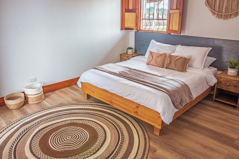 Bedroom 2, Raizes AXM, Armenia