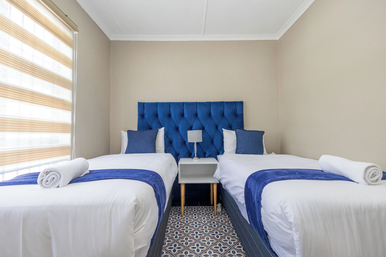 Bedroom 4, Safi Self-Catering Suites, Buffalo City