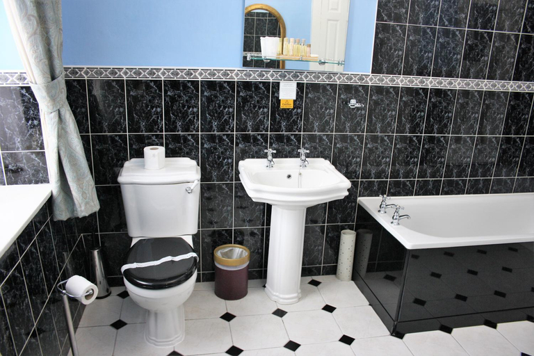 Bathroom 3, Castle House Hotel, Kent