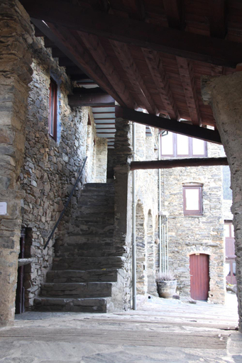 Others 4, Can Bonada, Girona