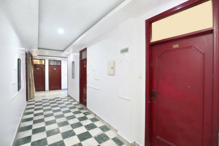 Public Area 3, Goroomgo Gulshah Hotel Jalandhar, Jalandhar