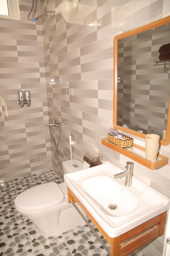 Bathroom 3, Đà Lạt Family House, Đà Lạt