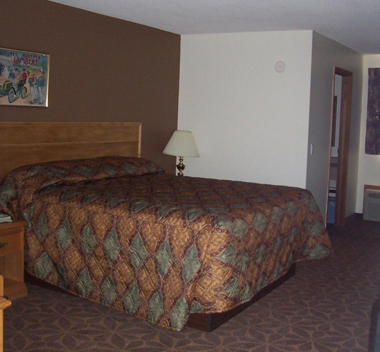 Bedroom, Model A Inn, East Kootenay