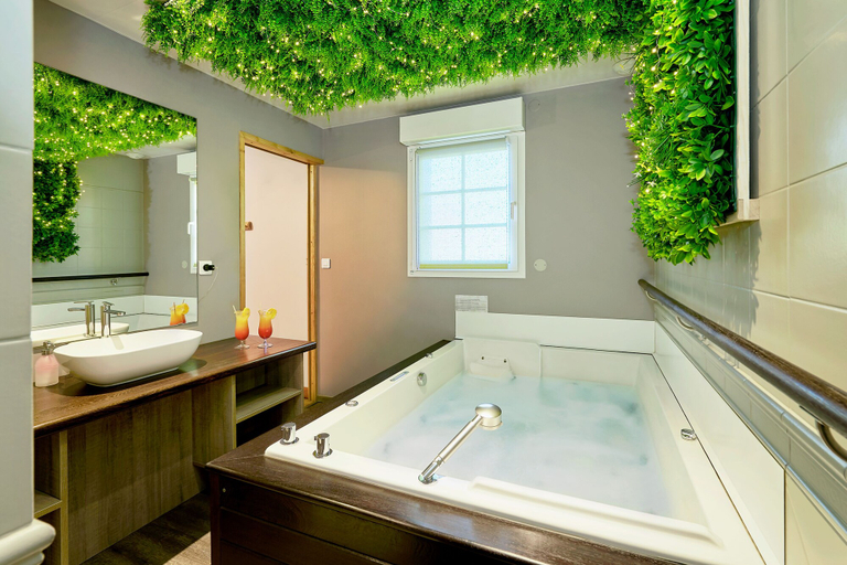 Bathroom 3, Hôtel Spa & Restaurant Les Saules, Somme