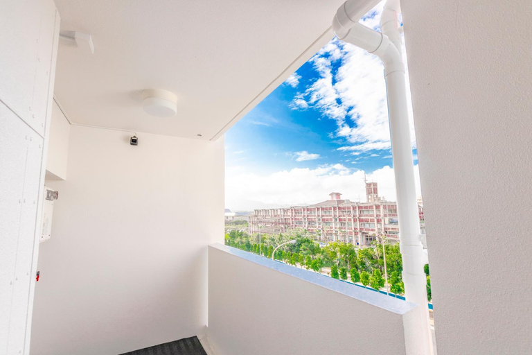 Others 5, HOTEL IOLITE, Nago