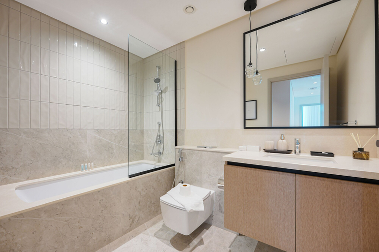 Bathroom 3, Stayis- Luxurious 2 BR near Burj Khalifa, Dubai