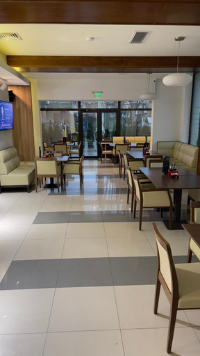 Others 5, Star Hotel, Tulcea