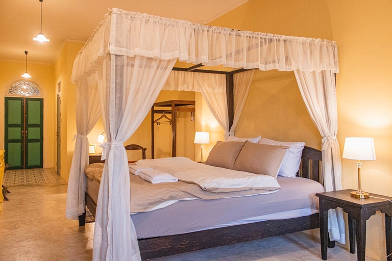 Bedroom 12