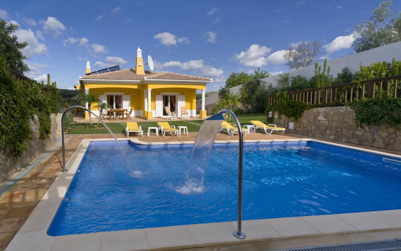 Sport & Beauty 4, Villa Amarela in Boliqueime, Loulé