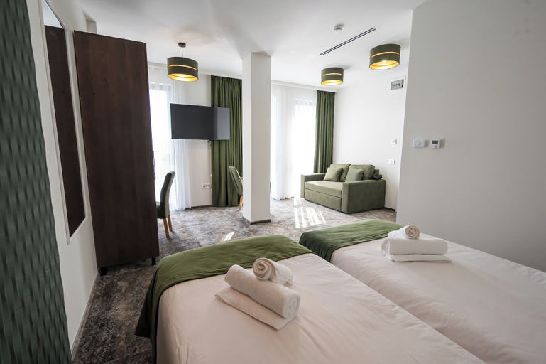 Bedroom 2, ALIVE Hotel, Oradea
