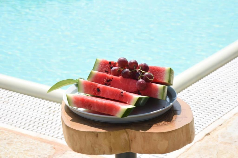 Food & Drinks, Trulli Terrarossa con Piscina, Taranto