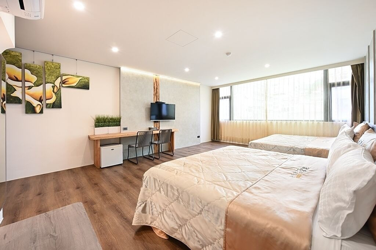 Bedroom 6