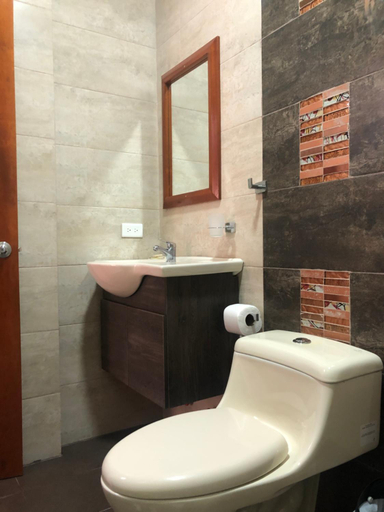 Bathroom, Hotel Arena Blanca, Salinas