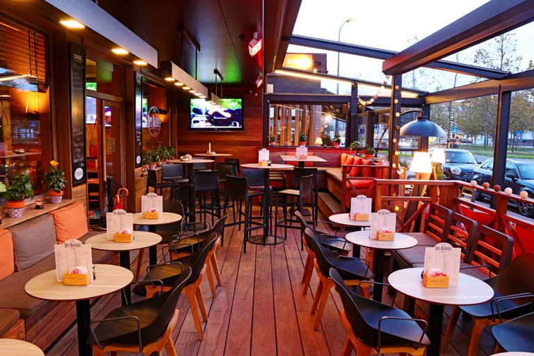 Food & Drinks