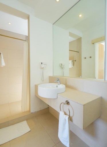 Bathroom 4, Le Beachclub Serviced Apartments and Villas