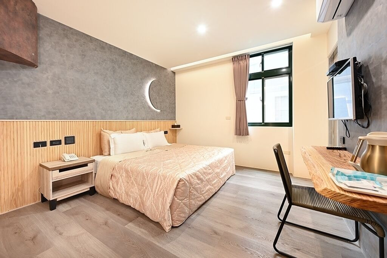 Bedroom 18