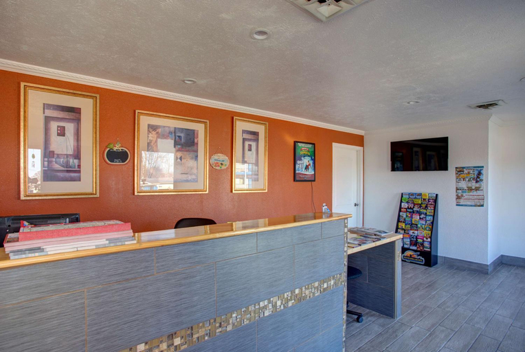 Public Area 3, Motel 6 Branson, MO, Taney