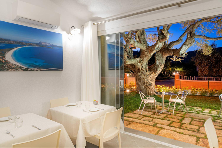 Food & Drinks 4, Residenza L'Alzoni, Nuoro