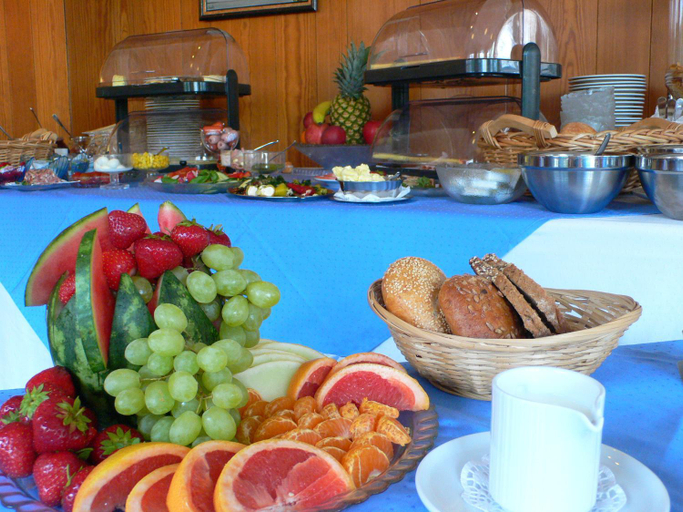 Food & Drinks 5, Hotel Meran Hallenbad & Sauna, Regionalverband Saarbrücken